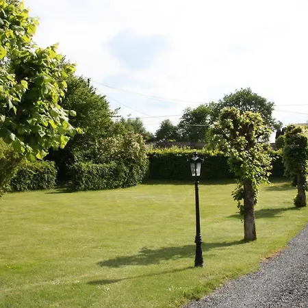 La Petite Maison Maqua * ブイヨン